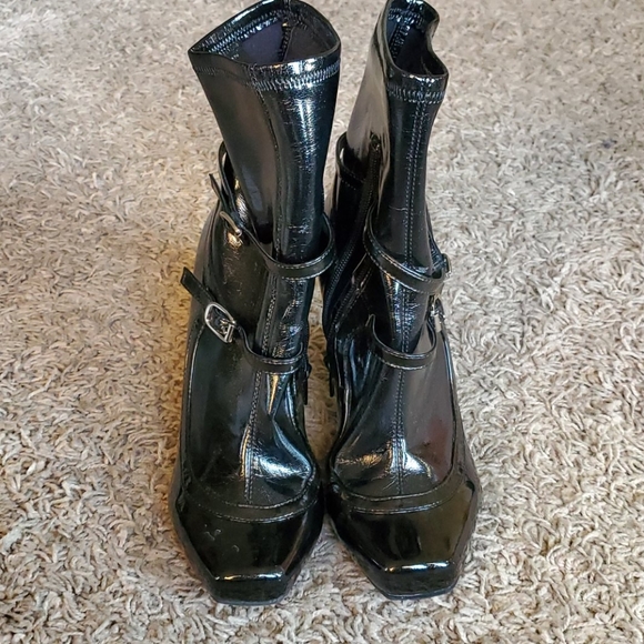 Boots - Picture 1 of 2